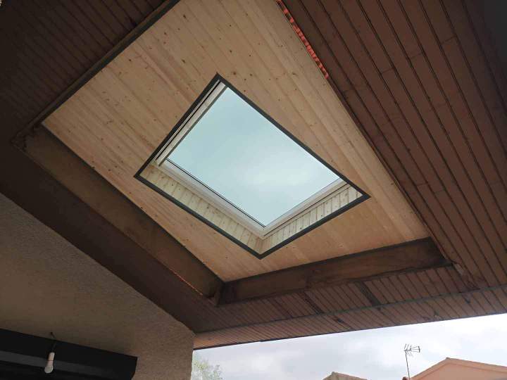 Installation de fenêtre de toit velux Toulouse